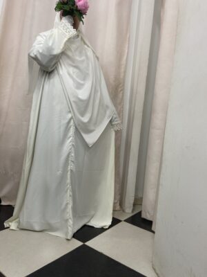 حجاب عمرة ابيض